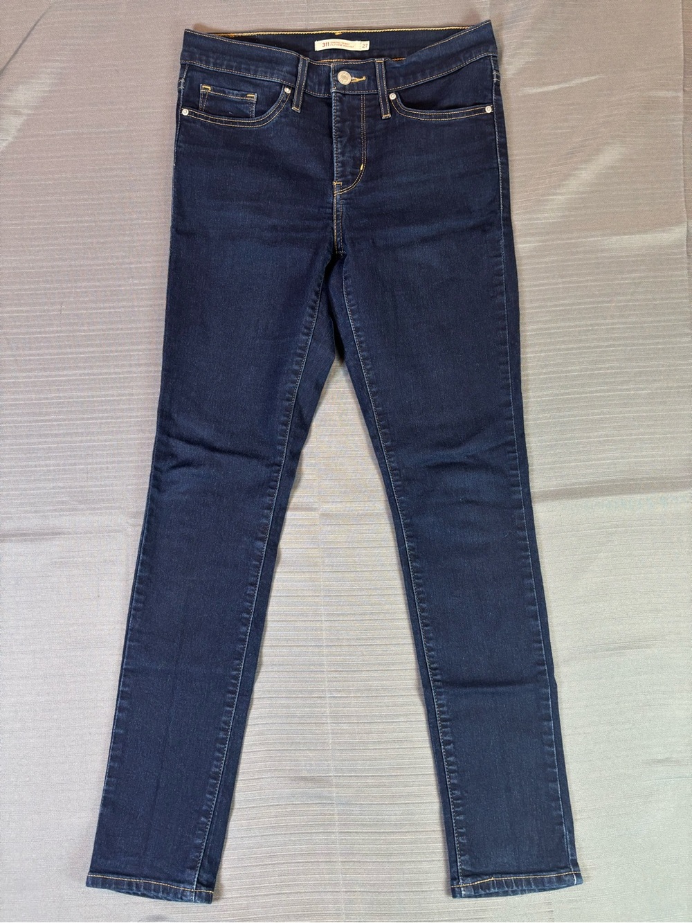 Levi’s 311 Shaping Skinny Jeans Womens 27x30 Dark Wash Stretch Denim Slim Fit